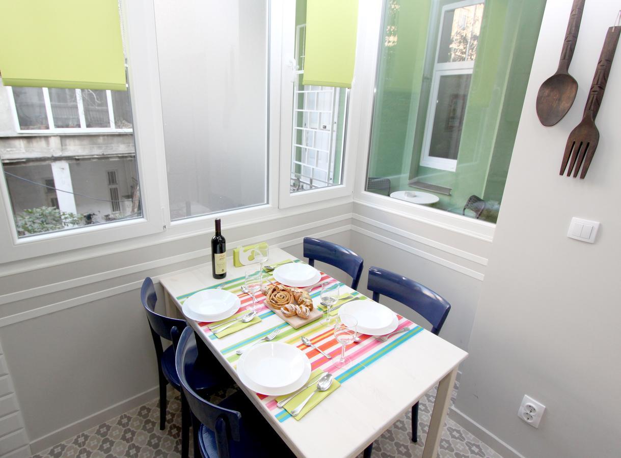 City Center Apartment Mika Belgrado Buitenkant foto